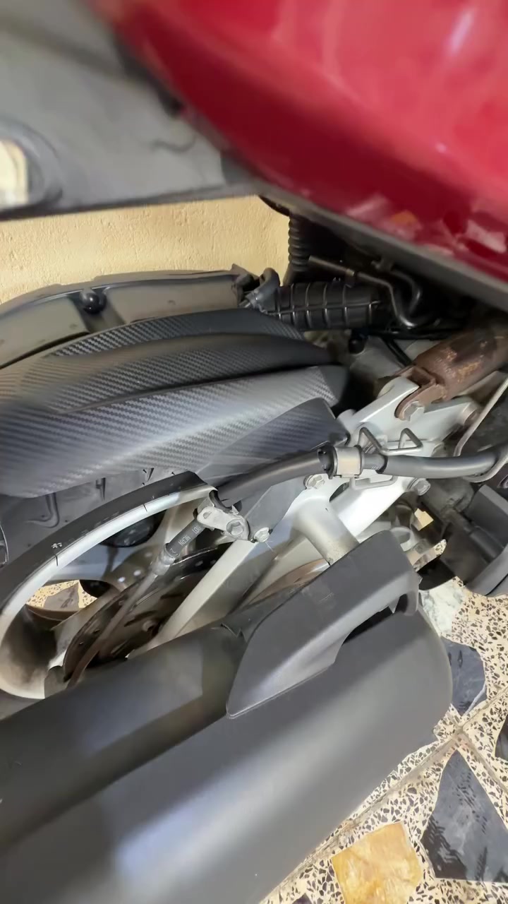 السلام. عليكم ماجستا اس البيع دراجه. كفاله عامه من كلشي 
البيع. دراجه حيل حيل. نظيفه صارلحه اقل من شهر من نازله. من. رمبه  من بغداد وبيه شويه شخوط بلبجم دراجه. كلش حلوه نظيفه كفاله من كلشي مكينه وكفر وكلشي مكفوله مكينه خرسه كلش حلو شلعه ومعدل وسعر دراجه ١٥ورقه. بيه مجال قليل راقب بشراي يراسل واساب او ينتصل ***********
