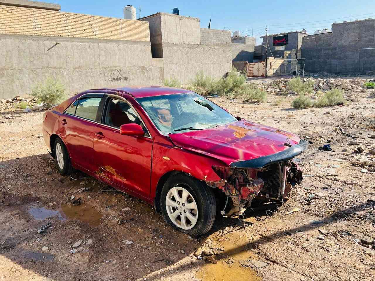 سلام عليكم للبيع تيوتا كامري 2008رقم بغداد انكليزي ارقام سنويه جدد تحويل مباشر اخوان سياره تعرضت لحادث طخه كماا موضحه بلصور ابيع على وضعهه مكان السياره بغداد سعر مناسب لاستفسار   ***********

