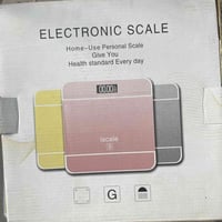 ميزان رقمي • متوفر • أجهزة منزلية