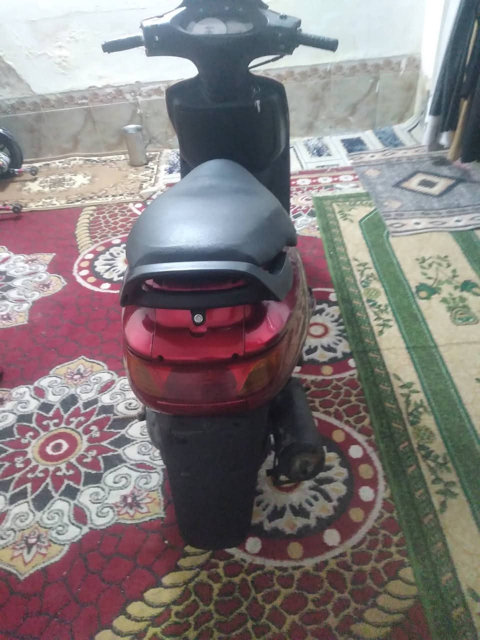 سلام عليكم دراجه فراشه للبيع والمراوس  كفاله عامه كلشي مابيها بحرك بلجيس تايرات جدد كهربائيات كلها شغاله  سعر 500بيها مجال مكاني نجف مشخاب رقم التليفون ***********
