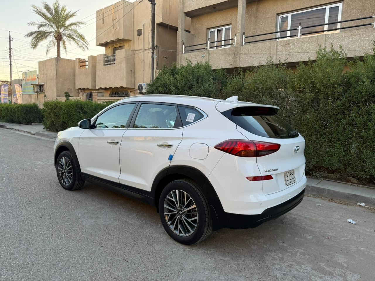 السلام عليكم توسان 2020 خليجي وكاله الكاصد مكفوله كفاله عامه السياره جديده من الزيرو عل أيد وحده  كير مكينه صدر تبريد تخم تاير كله جديد م *********** مكاني بغداد الكرخ ممتواجد عل فيس
