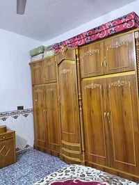 غرفة تسكام نضيفة البيع سعر 850...? 07811483419