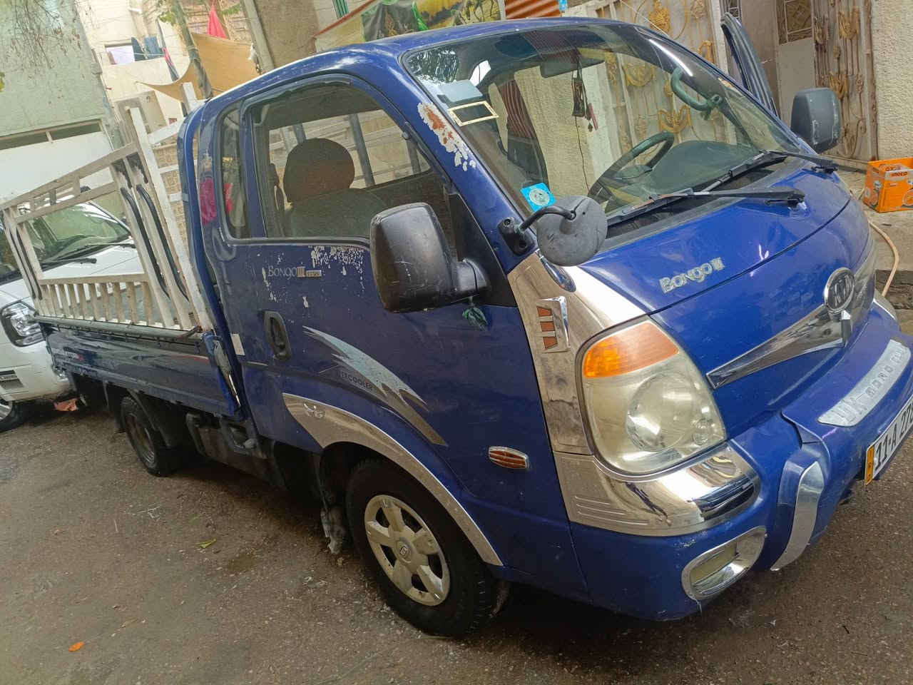 السلام عليكم كية موديل 2007 رقم انگليزي سنوية مجدده سياره خير من الله تخم تاير مكينه گير أكسل المكينة لا تبخير ولا تنقيص بأسمي وسيارة رقمها بغداد مشروع وطني مكاني بغداد مدينة الصدر قطاع وأحد
السعر 82 بيها مجال بسيط حگ الجيه 
الرقم ***********
