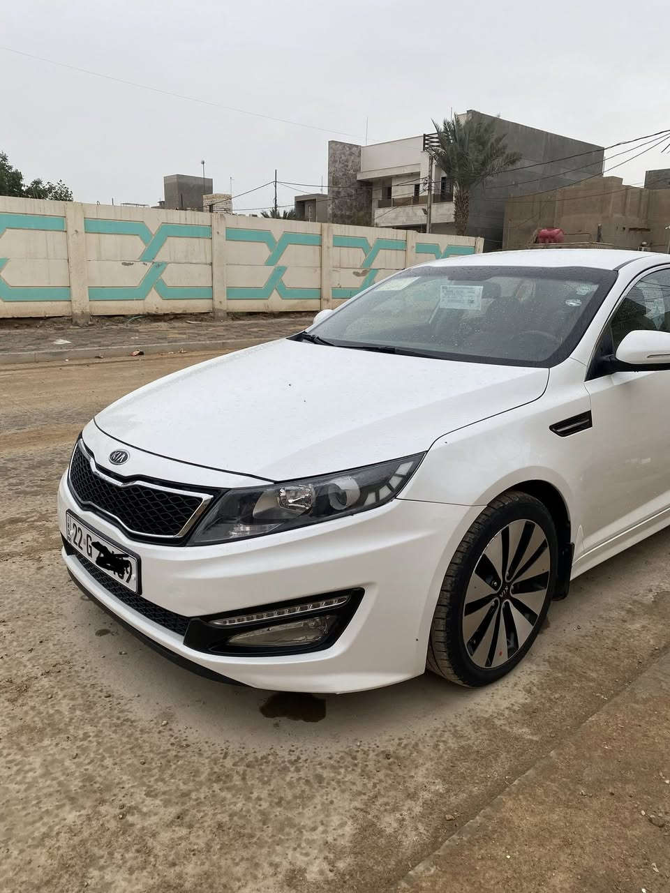 للبيع — كيا أوبتما 2012
رقم أربيل دولي

• الممشى 90 ألف كم فقط
• فحص + هزة + سنوية جديدة
• محرك 2400 بلادي بدون فتح
• كفالة عامة
• قطعة واحدة مبدلة فقط (أصلية) باب الصدر 

المواصفات:
• بصمة تشغيل
• تحكم بالستيرن
• ليدات أمامية وخلفية
• مرايات كهرباء
• ويل كروم

✅ سيارة نظيفة واستعمال خفيف 
*********** 
📍 العنوان: الديوانية
