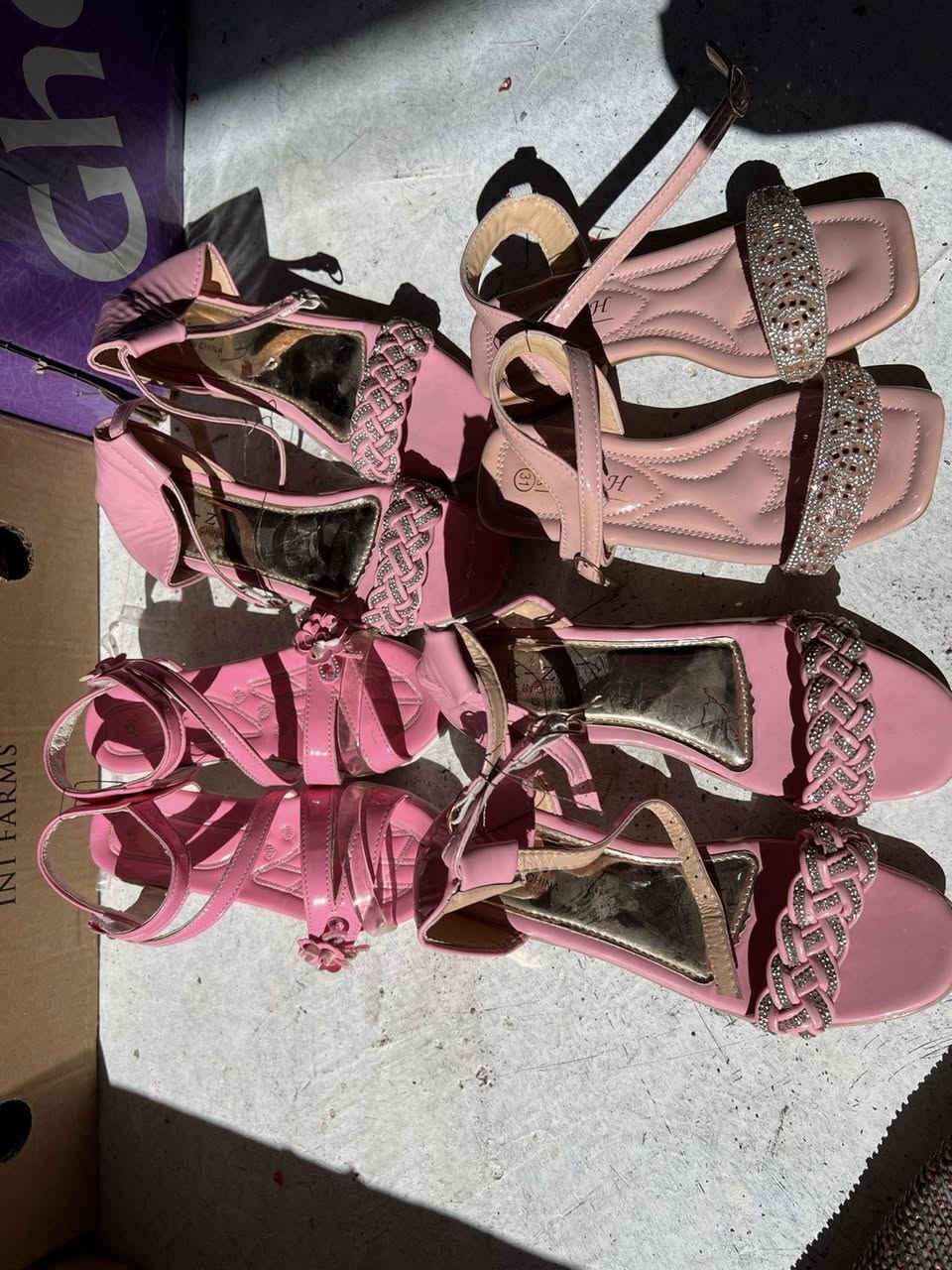 باربی 🌸🩷٤هەزار


**إذا كنت صاحب هذا الإعلان وتريد حذفه لأي سبب، رجاءا أرسل رسالة إلى الدعم الفني**