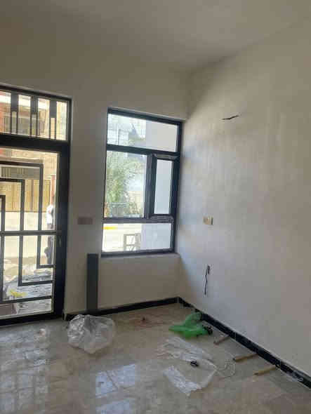 يا الله
مشتمل حديث تم انجازه في منطقة الشعب شارع عدن خلف علوة السمك الجهة المقابل مطعم حجي عادل
المساحة ٤٥ متر
واجه ٣ متر
نزال ١٥ متر
يحتوي الطابق الاول على صالة خطار ومطبخ ومنور وخدمات وغرفة نوم
والطابق الثاني / غرفتين نوم وخدمات
السعر     130.  وبي مجال 

للاستفسار
***********
مكتب العقابي للوساطة العقارية
