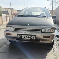 نيسان براري 7راكب محرك 18 كير عادي بدون صبغ بدون ضربه على البلاد سياره...