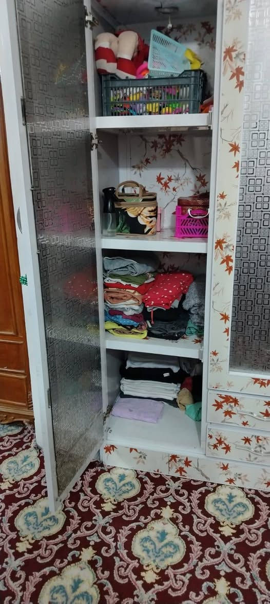 سلام عليكم غرفه تفصال عراقي درجه اولى 2020
مع كنتور المنيوم تركي خارج داخل كابون 
استفسار 
***********
