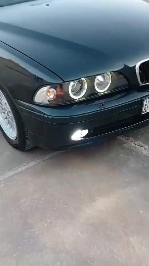 سلام عليكم سقر 528 موديل 2000 محرك دبل فانوس جديد كير شرط سياره فول عده فتحه سياره مآل جناي سعر 95 $ ***********
