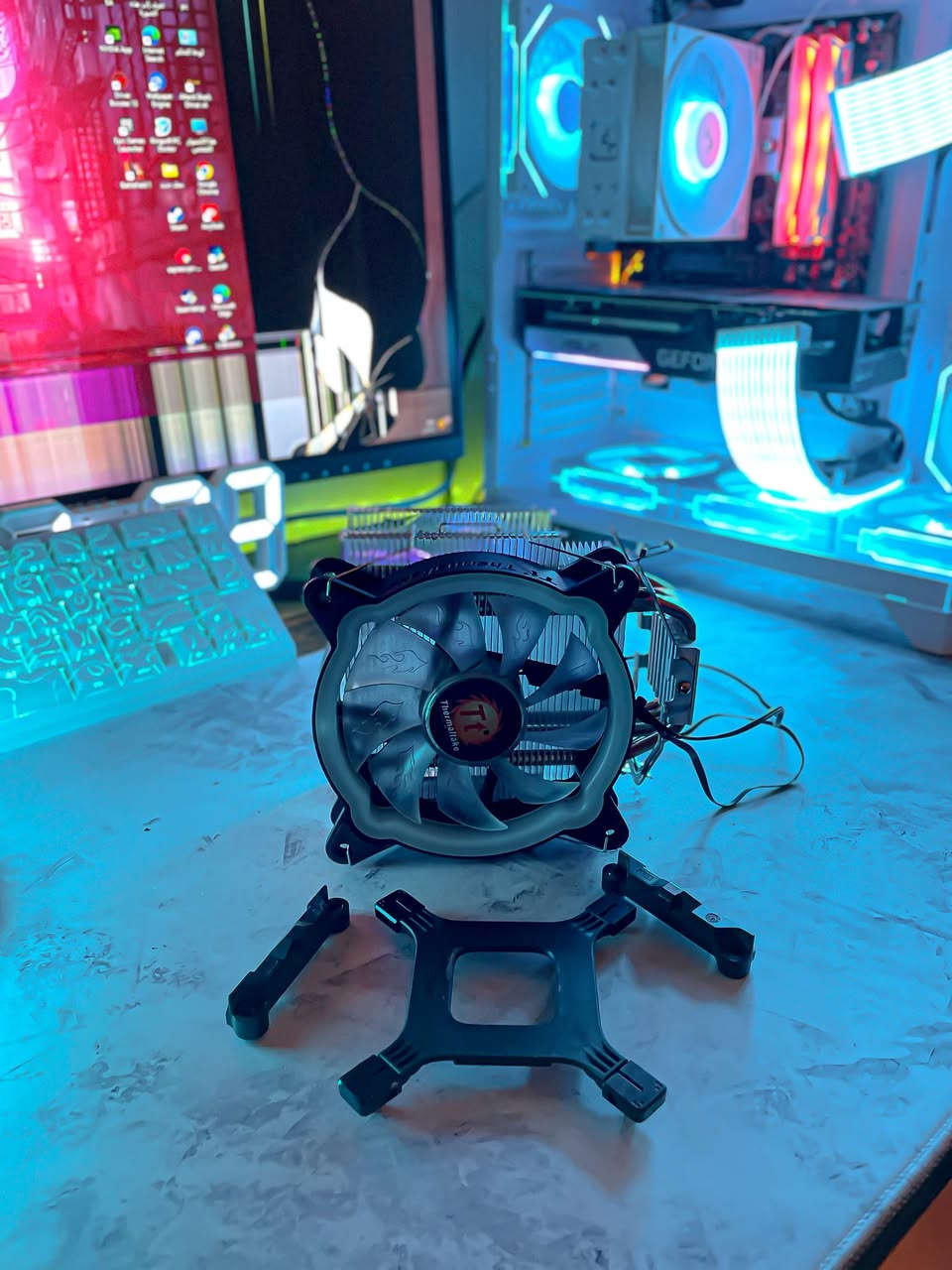 السلام عليكم 

للبيع قطع pc  كدامكم نظافة كل قطع منهم ٩٩٪؜

كيبورد ميكانيكي RGB +الكيس ويا اربع مراوح هم RGB + مبرد هوائي RGB 
 ————————————————————
سعر قطع

١- المبرد الهوائي (15 الف) وبي مجال للشراي
٢- الكيبود ميكانيكي (35 الف) وبي مجال للشراي
٣- الكيس هوه مراوح  ( 40 الف )

——————————————————————-

سبب بيع قطع ما احتاجها اريد اشتري شاشة جديد لئن القديمه نكسرت🥲


**إذا كنت صاحب هذا الإعلان وتريد حذفه لأي سبب، رجاءا أرسل رسالة إلى الدعم الفني**