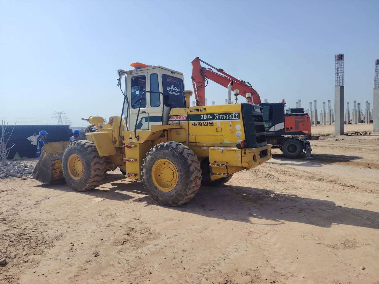 سلام عليكم 🇮🇶
شفل 70 زت A
مكينه ازوزه 105 خير من الله 
مكفوله كفاله عامه 
حداديه 1 ع 1 تخم تاير ( رقم واسط) رقم تلفون)(***********)
