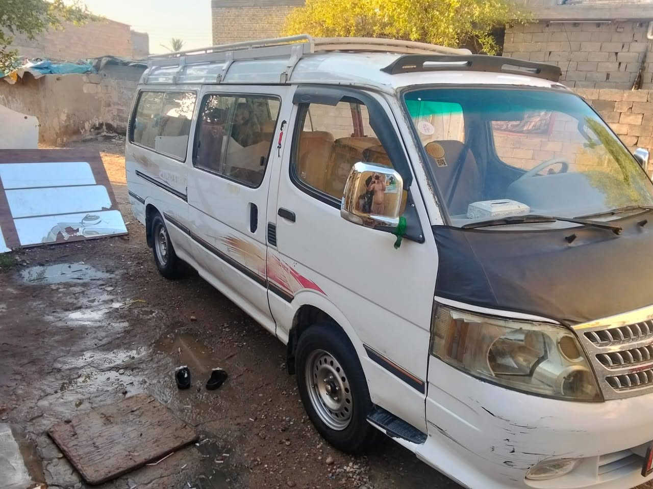 السلام عليكم فتون 2009رغم دياله تحول مباشر سياره جاهز مكينه كير اكسل خير من الله السعر 50وبيه مجال حك الجيه مكان بغداد الكماليه اني مكلف بل نشر هاذه رقم راعيهه ***********
