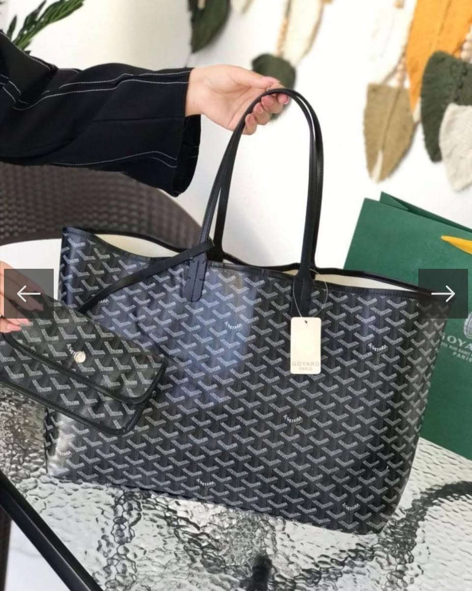 لعشاق الماركات العالمية
متوفرة حقيبة نسائية ماركة Goyard  ماركة فرنسية 
ضد الماء جلد طبيعي قطعه تحفه سعرها جدا غالي بالموقع اللي تفيدة يتفضل علخاص وتوصيل موجود لكل محافظات العراق


**إذا كنت صاحب هذا الإعلان وتريد حذفه لأي سبب، رجاءا أرسل رسالة إلى الدعم الفني**