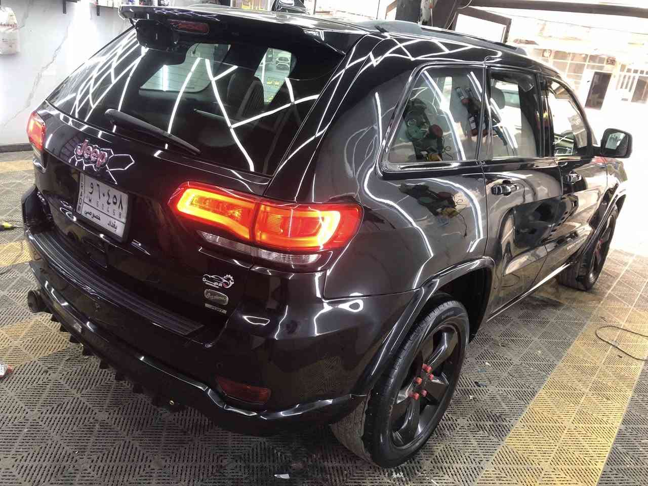 السلام عليكم عدي جيب كراند شيروكي اوفرلاند 2014اسود خليجي بدون حادث وبدون صبغ كاميرا حساسات اماميه وخلفية فتحه بانوراما صندوق كهربائي مري كهربائية تدفئة بالمقاعد والستيرن والمري الجانبية تحكم ستيرن شاشة كبيره وشاشة عطلات ستيرن ومقاعد ميموري جكات ماشية 14400كم  رايدها ب22$  تتواصل د علي ***********
