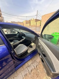 مديل٢٣ فول  مكفوله من الصبغ  بارد فقط  سونار موجود  رقمي٠٧٧٠٤٣٥٦٣٩٤ مك...