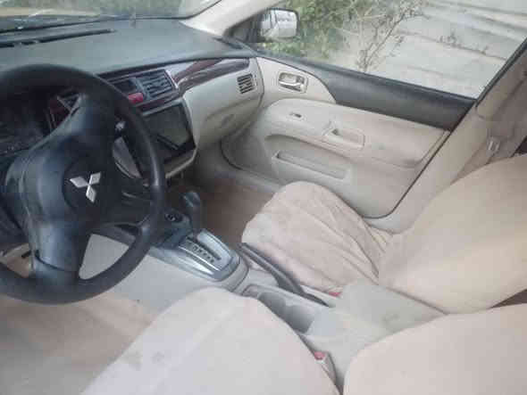 لانسر تكسي للبيع رقم ذي،قار سمكرة وصبغ  مع تخم تاير وباتر جديدة محرك كورلا بيكاتشو ١٦٠٠ اوتماتيك سعرها ٥٥ وبيها مجال بسيط مع العلم مطلوبه مليون تنزل من سعر السيارة مكاني بغداد الدورة ***********( ملاحظة ترهم بالقسط اقل شي ٢٥ ورقة)
