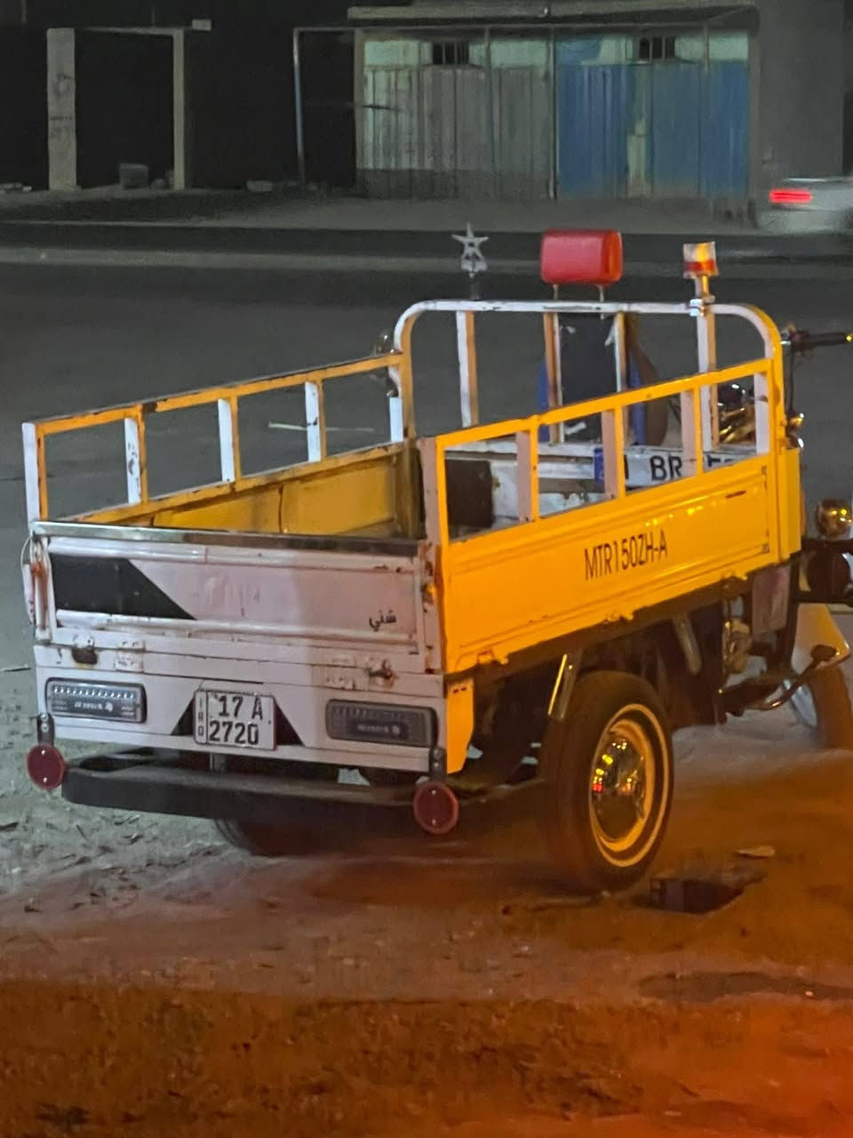 سلام عليكم ستوته للبيع رقم أنگليزي سنويه لل2030،،، السعر مليون و750 وبيهه مجال مكاني السماوه حي الحكم قرب الطاقه ***********
