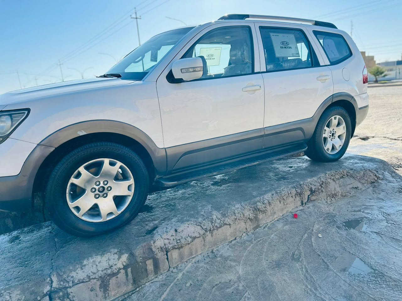 سلام عليكم لبيع مهافي موديل ٢٠١٠ وارد خليجي فول مواصفات لخير السيارة جاهزة من حداديه تخم تايرات جدد رقم بابل انكليزي مكان السيارة ميسان العماره السعر ١٠٥والشراي يتصل ***********
