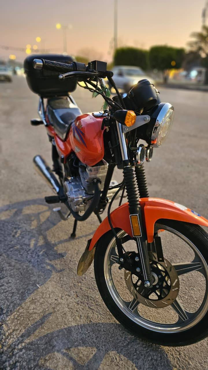 دايون 23 رقم وسنوية بأسمي دراجة نظيفه ع ايدي للتواصل *********** مكان كربلاء
