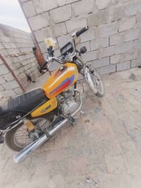 دراجه اربعه كير موديل 22 مكينه 24 دراجه كامله نقص شي بسيط بيها للبيع ا...