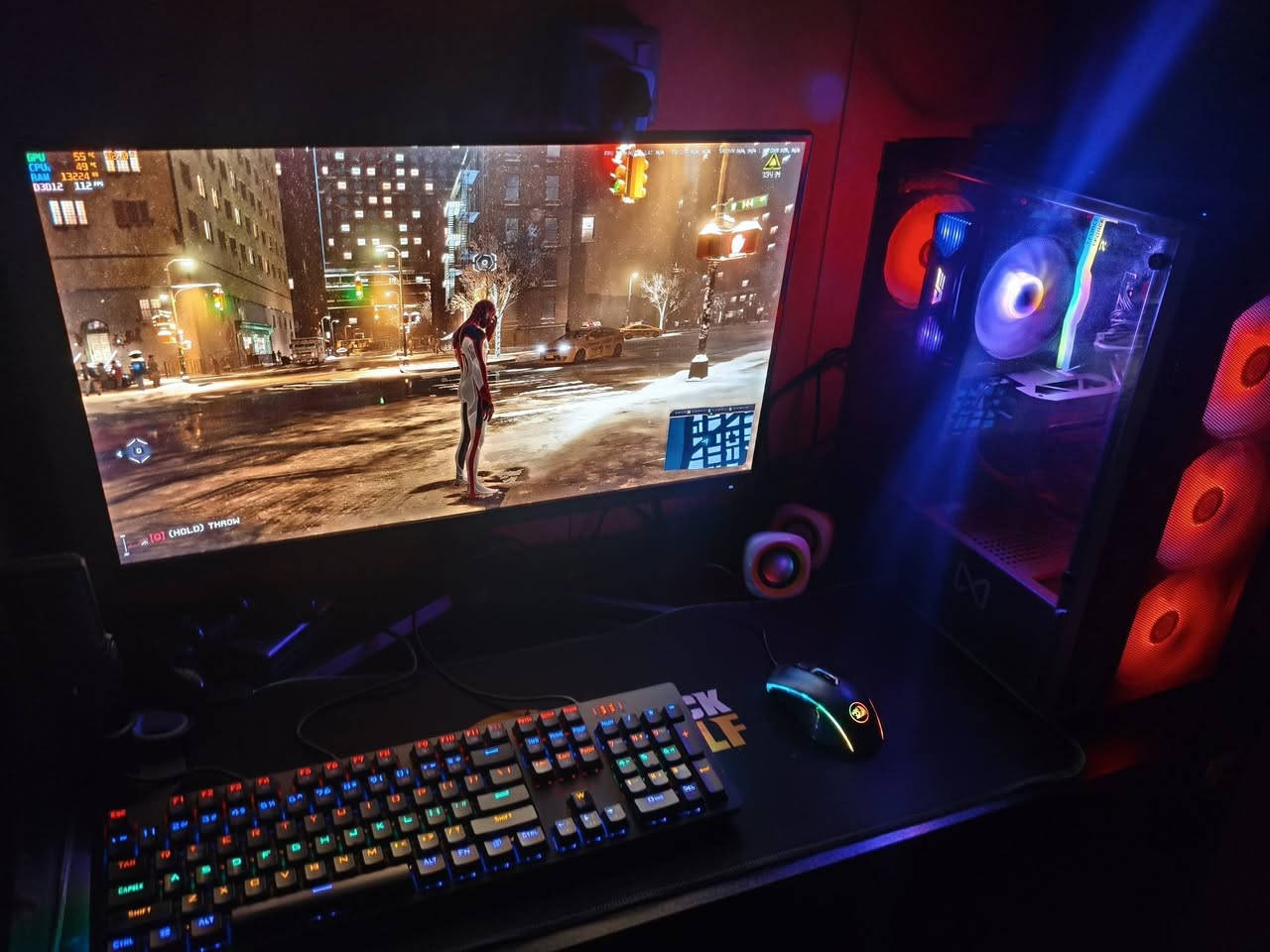 تجميعه كامله للبيع

كارت شاشه 4060

رامات 16  RGB  ddr4 3600

 معالج i5 12400f

مذربورد prime h610m-k d4

التخزينSSD M.2  1tb 3400

بور سبلاي msi a600dn 600 watt

 ومبرد darkflash

شاشه full hd aoc فريم 180
ميز gaming

ماوس redragon 
كيبورد redragon 
ماوس باد نيون

سماعات redragon بس بيهن مشكله  هاي هديه مني

1400


**إذا كنت صاحب هذا الإعلان وتريد حذفه لأي سبب، رجاءا أرسل رسالة إلى الدعم الفني**