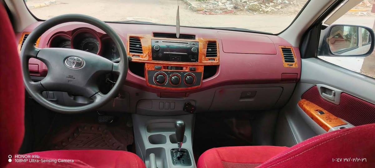 هايلوكس فلاونزه للبيع
موديل 2009 
كير اوتوماتيك 
مكفوله كفاله 
مكينه وكير كفاله لاتنقيص ولا تبخير
رقم واسط سنويه ال 30 
بسمي رقم انكليزي الجديد
تبريد ثلج 
حداده 100/100
تخم تاير جديد
السياره جديده وجاهزه
السعر 160
مكانه البصره قضاء المدينه الهوير 
للاستفسار الاتصال على الرقم 
***********
مكلف بالنشر خاص ماجاوب
