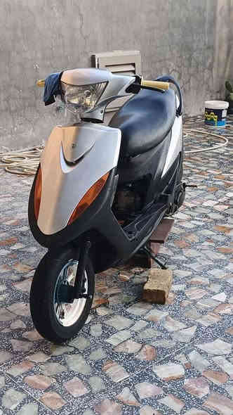 سلام عليكم دراجه ماكس عدله مكينه ٤٩ نضافه  خير من الله دراجه. ما ناقصه شي شلعه معدل خير من الله دراجه بلادي  جيب وياك فيتر وتعال فحص سعر خاص ***********
