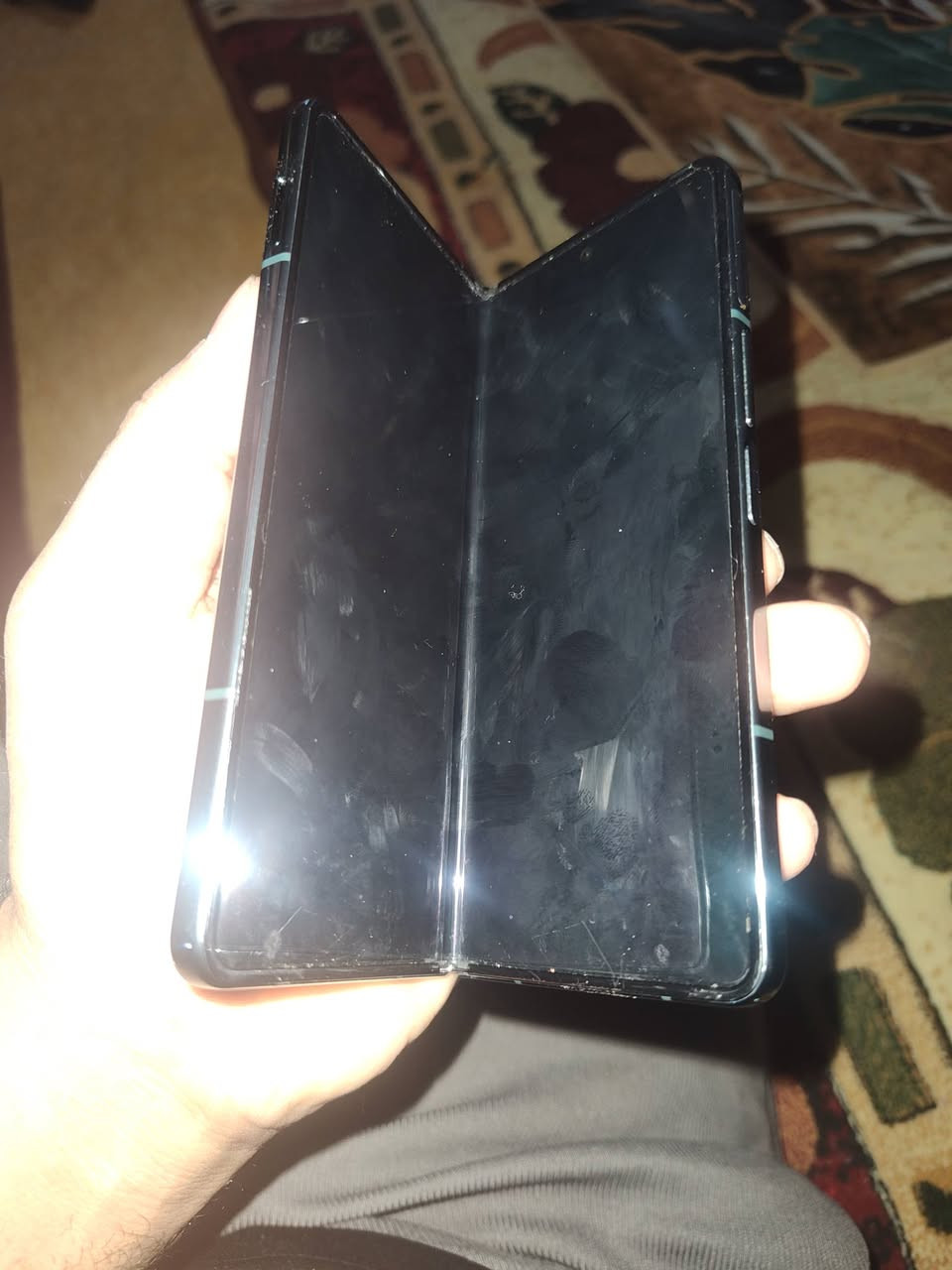 زت فولط4
وارد ياباني جهاز نضيف جدآ
سعر 550 
مكاني بغداد 
اتصال ***********
