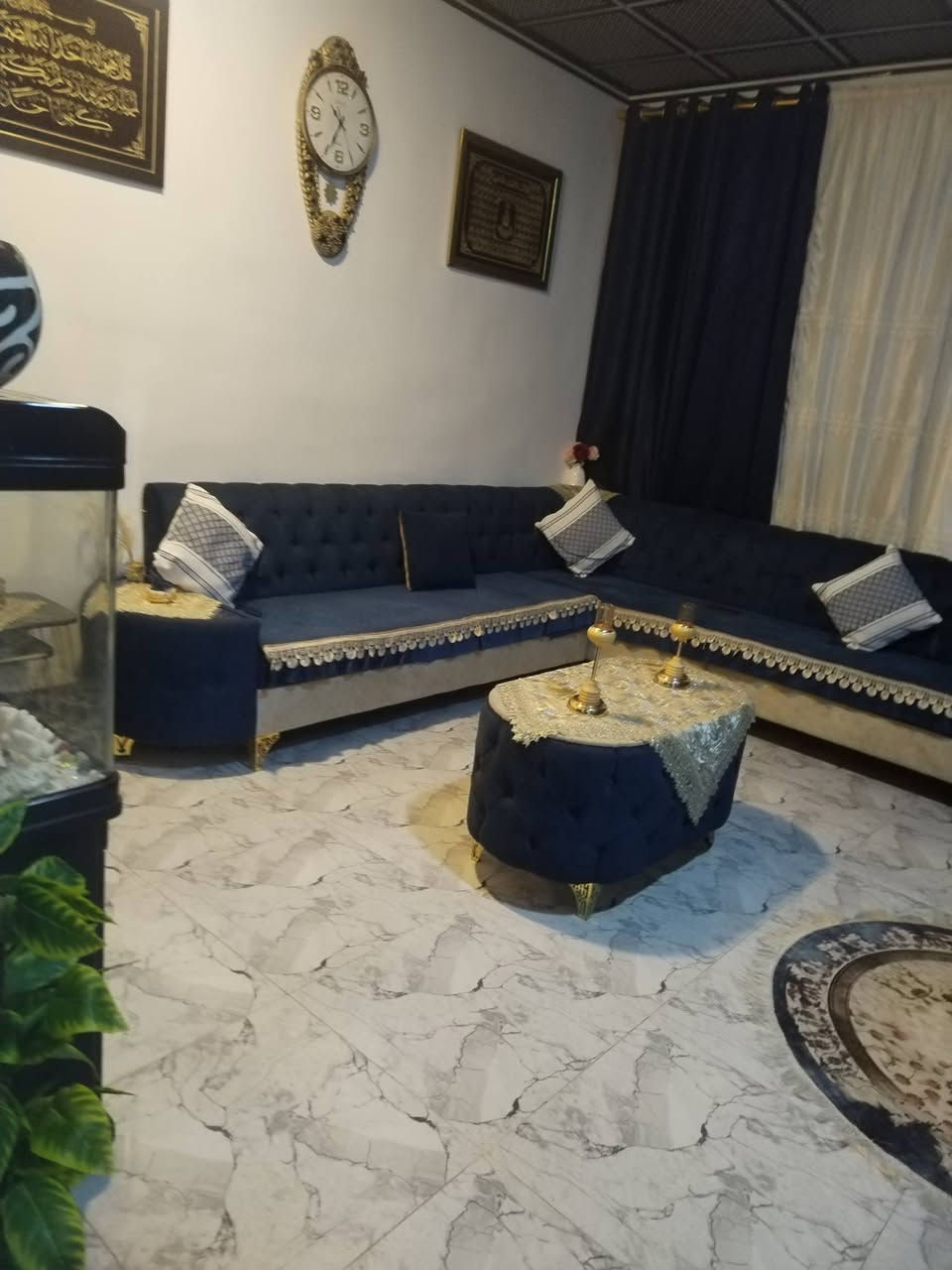 بيت للبيع في حي البنوك
للاستفسار الاتصال على الرقم ***********
