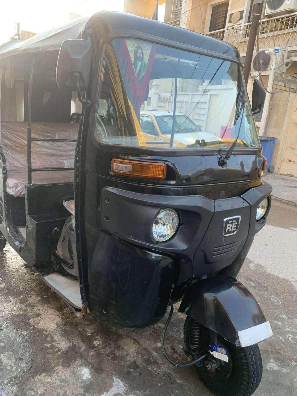 سلام عليكم تكتك للبيع مديل17 نصبته مال عشرين بعلي اكسن مجفت جديد سنه الي كدام ماعلي شي  مكينه مكفوله من الفشك كشره معجون ملكط  قليل  جادر جديد هاوزنات جدد   دمام مسجل كله كامله كبل لشارع ربع مذب عليه ولحسين  شرط بل واقع بعد احلى من هيج بهواي  وسلامتكم 
سعر4800رقمي***********
