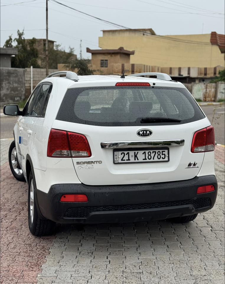 بسعر مناسب
 للبيع كيا سورنتو خليجي موديل 2012 رقم سليمانيه بسمي سنويه رقم جديد شرط التحويل سيارة خليجي بدون ضرر فقط بيها بارد حك شبر امبين بسونار كدامك مكفوله من الصبغ والضرر كفاله عامله سياره كلش نضيفه محرك كير بشرط لا صرف ولا بخار ماشيه 168 ألف حقيقي سياره مواصفات كدام عينك معروفه تخم تاير جديد صدر امامي خلفي جديد تبريد تدفئه بشرط جاهزه من كلشي وكلشي على فحص السعر 145 مكان السياره بدوز وشراي يتصل على الرقم ***********

