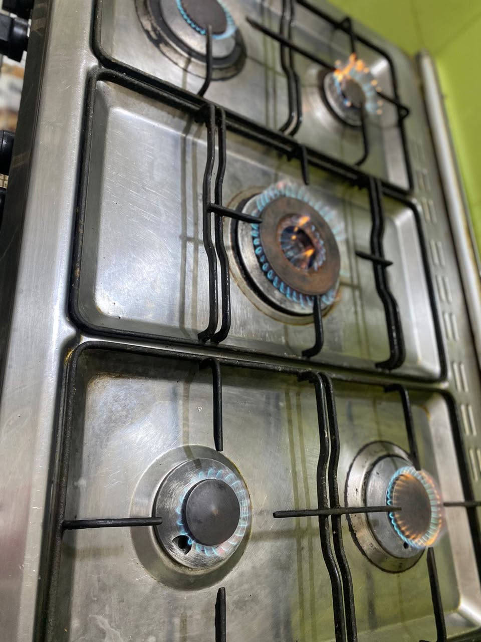 طباخ مصري فريش مستخدم نضيف وشغال عيون وفرن 
السعر 250
الناصرية مركز 
للتواصل واتساب 
***********
