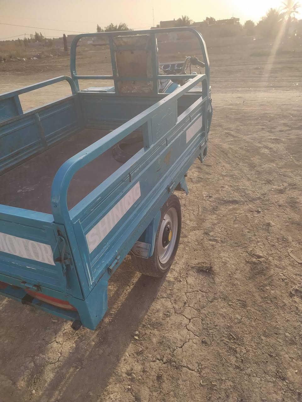 اسلام عليكم ستوته للبيع موديل 23الوراق اصولي مكاني الحمزة الغربي السعر مليون وتسعميه  وبيه مجال ***********
