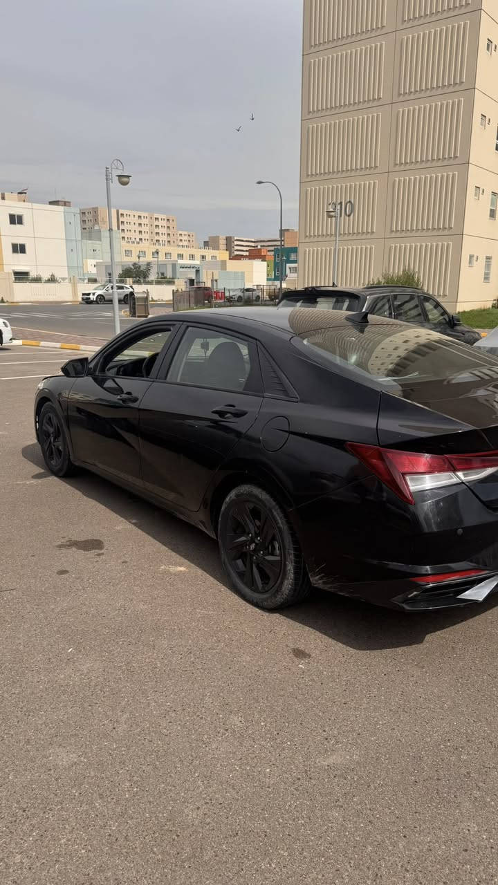 السلام عليكم النترا موديل 2022 للبيع او مراوس
نص فول مواصفات بصمة ، تشغيل عن بعد ، شاشة ..

محرك 1600 هايبرد فئة الـ Blue

ماشية 64 الف ميل وقابل للزيادة 

السيارة حادثها موضح بلسونار حادث خلفي قطعه وحده صبغ بدون تبديل 

السيارة مناقصها شي يرادلها بس كلچات كير 

مكاني بغداد 

للاستفسار 

***********
