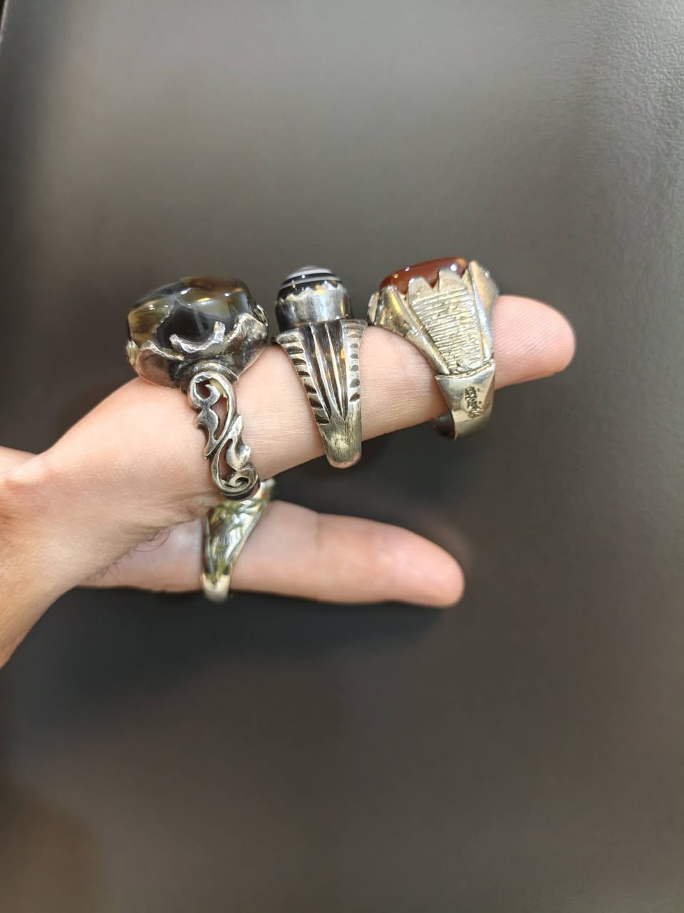 سلام عليكم
للبيع كلمن وسعره 
بغداد الامين الثانية ***********
