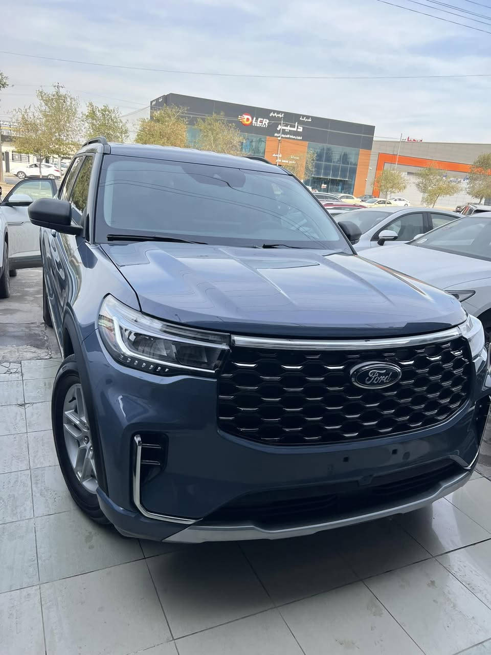 السلام عليكم ورحمة 

السيارة للبيع موديل 2025 active ￼كاتي بدون رقم 
بدون صبغ  بدون ايرباك 
بيها  رصعة خفيفة على البنيد والجامغ اثر التحميل 
راديترات بلادي شرط  

مكان السيارة / تكريت 
للاستفسار مراسلة الرقم /***********
