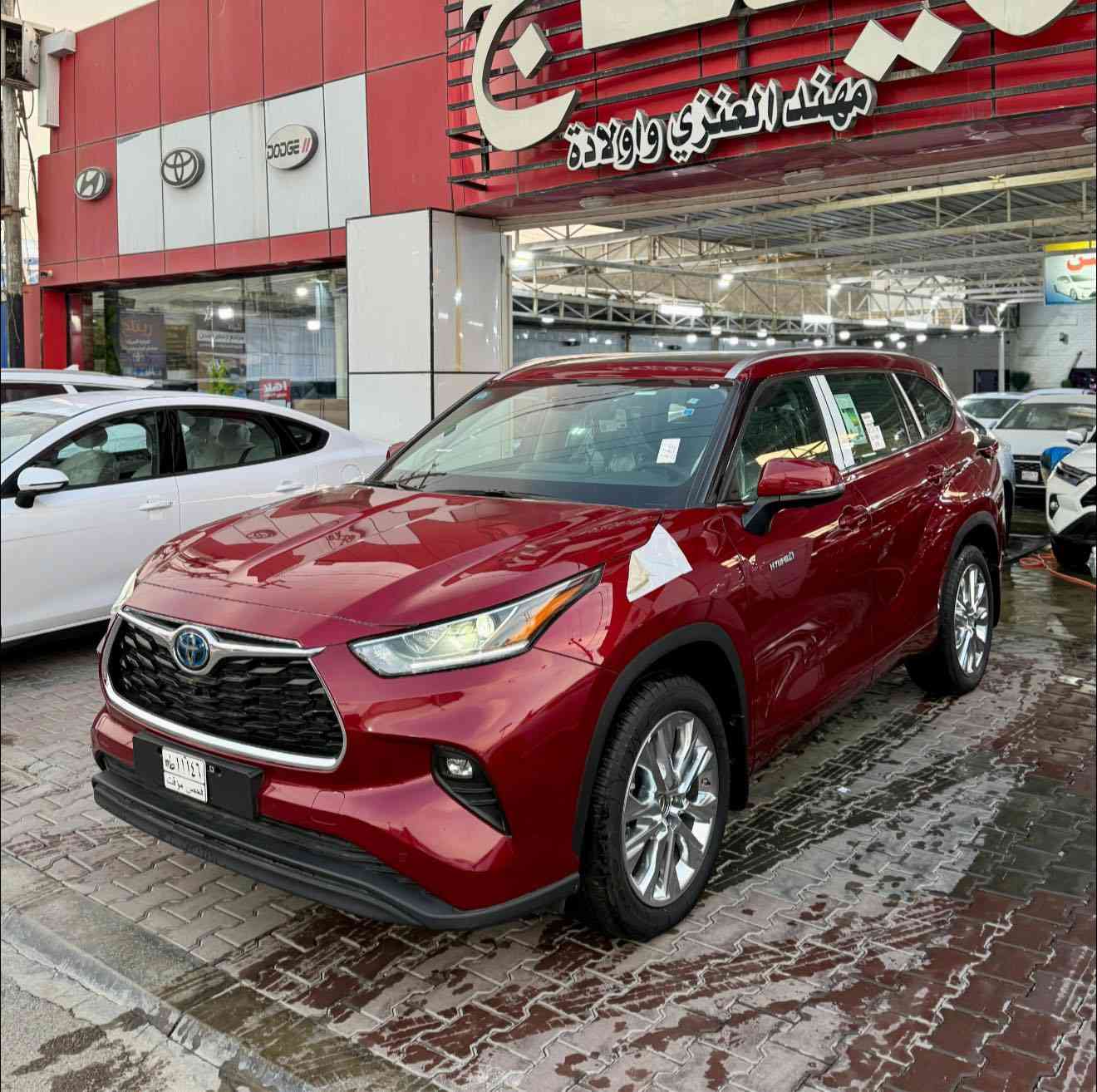 تويوتا هايلاندر لمتد خليجي 🚗
2024 زيرو 🔝
سعودي  ( عبد اللطيف جميل )
_________________________________
مواصفات فول اعلى شي بلهايلاندر الخليجي
_________________________________
محرك 2500 هايبرد 
فور ويل AWD
رادار امامي + خلفي + جوانب /  ومانع تصادم
4 كاميرات 360 درجه / داتا شو  
جلد اصلي لون اسود + صاج ملكي + تبريد مقاعد
مقاعد فول كهرباء 2 للسائق والراكب  
شاشة جبيرة وكيجات الكترونية + دمام خلفي 
ويل حجم 20 كروم 
سقف بانوراما
صندوك كهرباء 
كيجات ديجيتل 
بردات ابواب
انظمه قيادة متعدده
وباقي المواصفات معروفه
_________________________________
السعر 
65.000.000 دع

📍 الموقع : بغداد - معارض البياع - الشارع الرئيسي

⏰ اوقات الدوام جميع ايام الاسبوع 
من الـ 10 صباحاً الى الـ 9:30 مساءً  

📞 للتواصل : 
***********/ ***********
*********** / ***********
