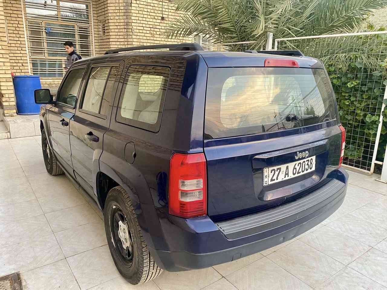 السلام عليكم 
للبيع جيب باتريوت ٢٠١٦ حادثهة كما موضح بالسونار سيارة جاهزة من كلشي ما ناقصهة شي تخم تاير جديد حدادية جديدة السعر ١٠٥ وبيهة مجال بسيط للأستفسار الأتصال على الرقم ***********
