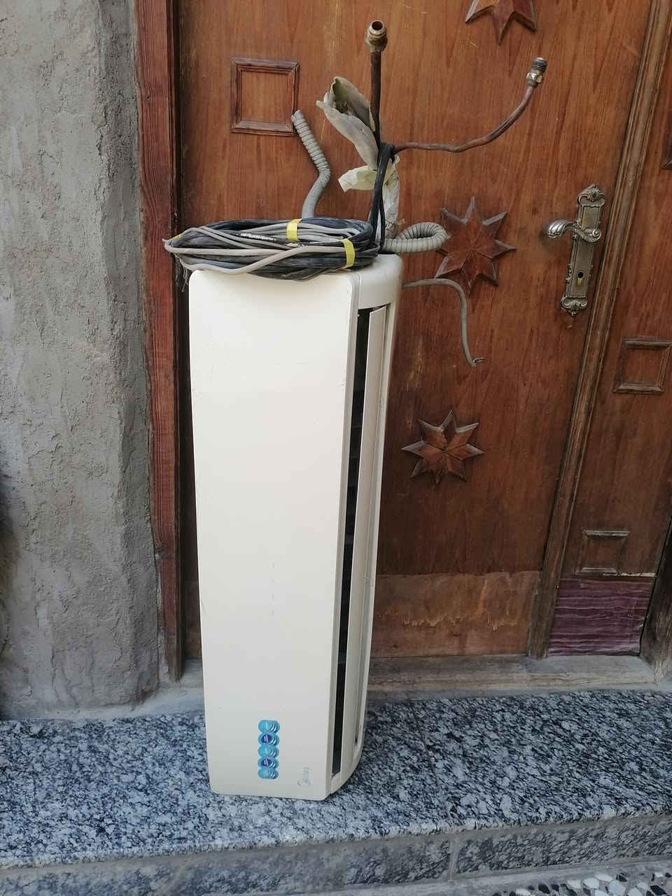 يالله سبلت للبيع ميديا  قطعه داخلية فقط ٢ طن نضيف وضع شركه ما داخله تصليح مع ريمونت وستان وكيبل ٣ متر مكاني العبيدي

السعر ١٥٠ يوجد توصيل


**إذا كنت صاحب هذا الإعلان وتريد حذفه لأي سبب، رجاءا أرسل رسالة إلى الدعم الفني**