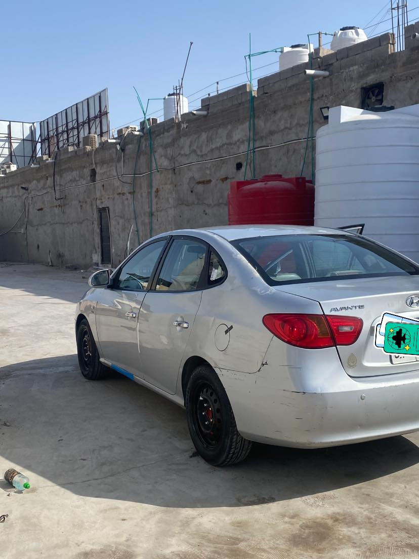 النتره. ١١
كير مكينه. حداده.
تبريد 🥶
تخم تاير. 🛞
سياره. جديده حلوه.
سعر. ٤٠
سياره. حلو. مال شغل
لون واحد
***********
