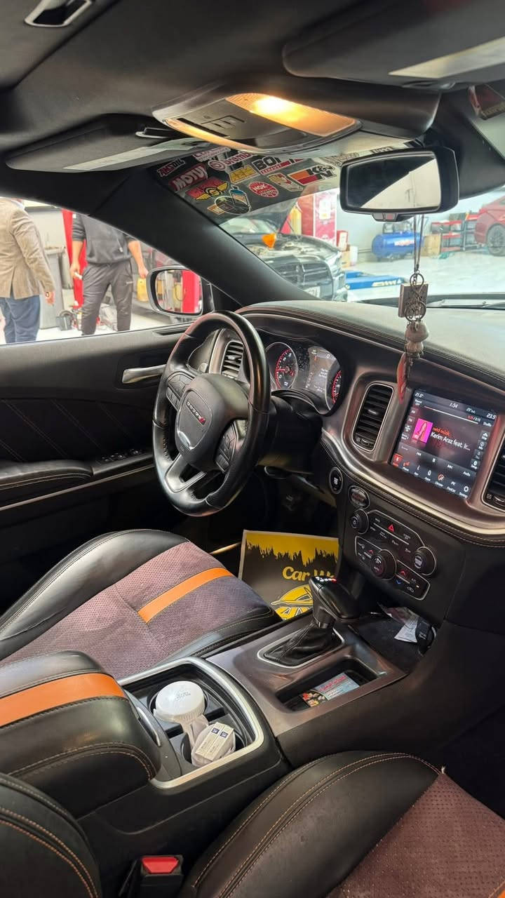 ً
السلام عليكم 
دوج جارجر 2021
RT SUPER TRACK BACK 

فتحه 
مكينه 8 سلندر 5700 
ماشيه 30 الف حقيقي 
مكينه كير حداديه تبريد تخم تاير كله جديد 
ويل نجمه تو سايز 
سياره جديده وجاهزه وكلشي ماعايزه مال جناي 
رقم اربيل تحويل او وكاله 
حادثها فقط بنيد وباردات 2 بدون دواخل شرط 
السونار بالمنشور 
السعر 235 
مكاني النجف الأشرف 
رجاءاً ذاكر كلشي بالمنشور اقراه زين واتصل مو تخابرني تسئل تكلي شبيها 
***********
***********
