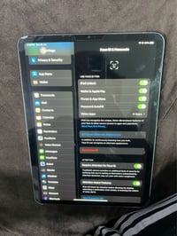 iPad Pro 11  M1 256 ايباد برو ١١  موديل ٢٠٢١  أم وان  ذاكرة ٢٥٦