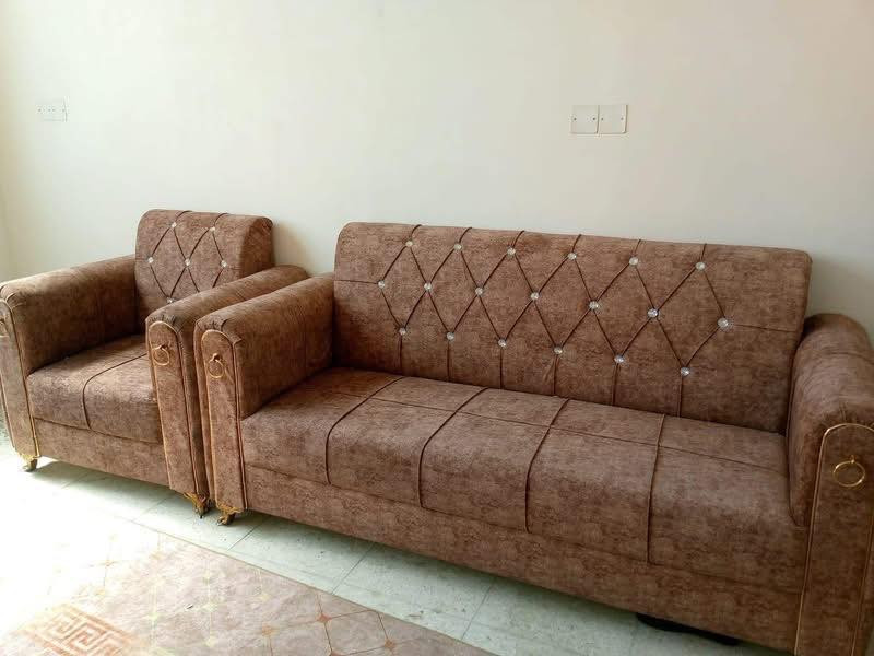 تخم للبيع ١٠ مقاعد شغل عراقي شكل تركي جديد ما مستخدم

العنوان مدينة الصدر قطاع ١٦ للاستفسار خاص


**إذا كنت صاحب هذا الإعلان وتريد حذفه لأي سبب، رجاءا أرسل رسالة إلى الدعم الفني**