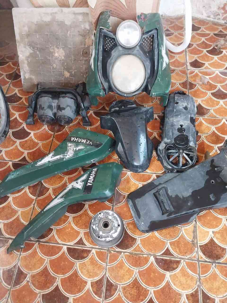 غراض جبلي جوه لسوكك 
سواده ملحه اصلية هيه ومازداتها
كفرات اصليه بس البجم بيه ضرر كدام عينك 
بكلايت بلاديه املح هوه ولسبايدر ولذيل 
وواقيه طين اماميه بلاد 
قبق هندر اصلي مال جبلي 
وكلج خلفي رياضي مال جبلي اصلي خلقة واخلاق اذا مو يفجر لمكينه مرجوع 

مكاني البياع تقاطع درويش 
الخاص مفتوح حبايبي


**إذا كنت صاحب هذا الإعلان وتريد حذفه لأي سبب، رجاءا أرسل رسالة إلى الدعم الفني**