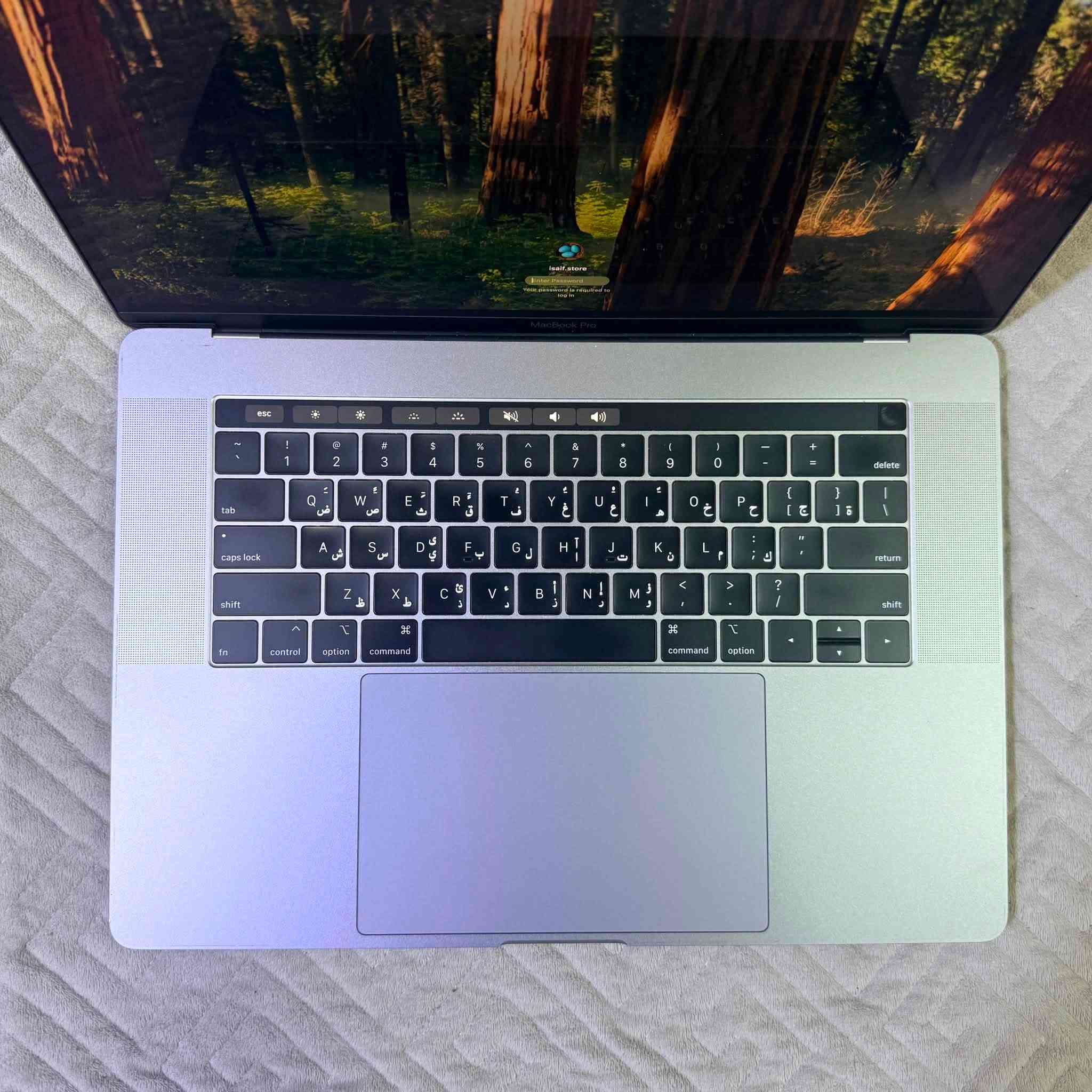 MacBook Pro 2018
Display 15"
Core i7
Ram 32 GB
SSD 1 TB
GPU 4 GB
الملحقات شاحنة فقط

السعر 640 الف
يتوفر توصيل
***********

