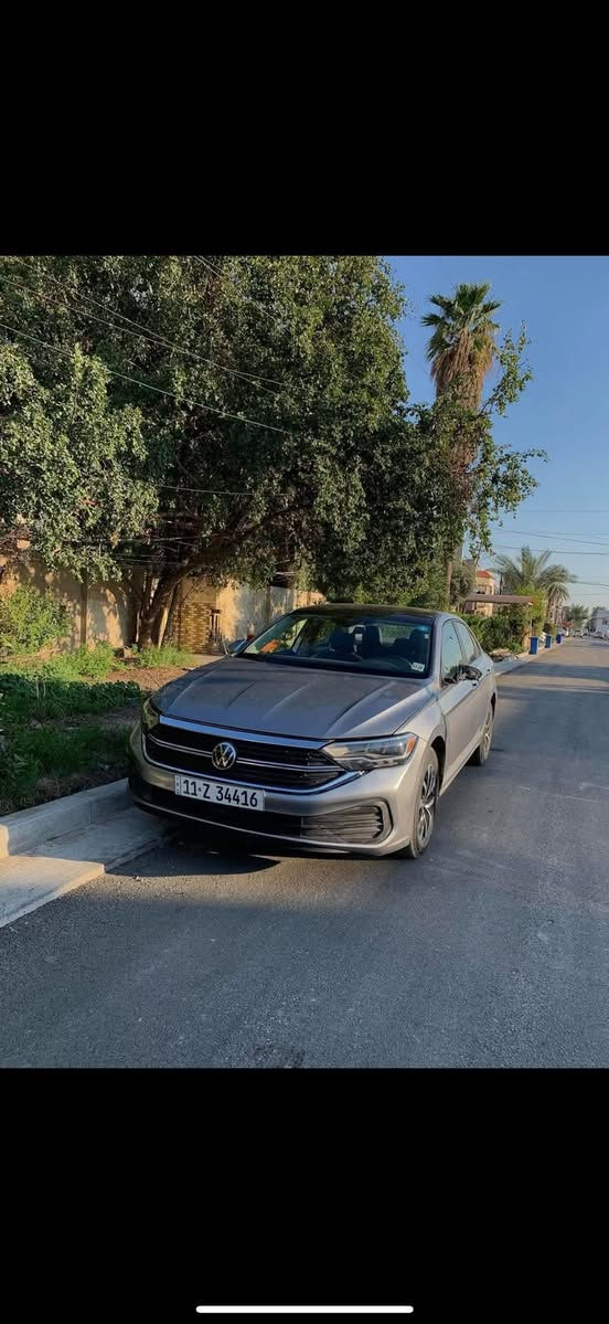 السلام عليكم جيتا ٢٤  se  معوقين ب اسمي مكان بغداد السعر 155 بيه مجال  اذا اكو مراوس ب تاوس او كولف ***********
