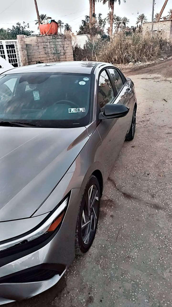 سلام عليكم للبيع
النترا 2025 
وارد امريكي 
فول مواصفات. عدا الفتحه
ماشيه 37مايل 
حادت بيه شي بصيط مرفق بل منشور 
مصلح بدون فتح 
مكينة 2000 دوش
بصمة تشغيل وابواب

شاشه كبيره متصل ديجتل 
لد بلدشبول متغير
لايت زنن بلادي 3 عدسات
كار بلي 
رادار امامي
ورادار خلفي
ورادار جانبي
تحديد مسار
قياده ذاتيه
تنبيه خروج عند المسار
ويل كب لد نهاري. فول تحكم ستيرن
السياره بعده بوضع الشركه ومابيه ولا نقص
رقم اربيل الجديد تحويل وكاله شنو اليعجبك سعر 177 وبيه مجال 
مكاني السياره بابل كفل 
***********
