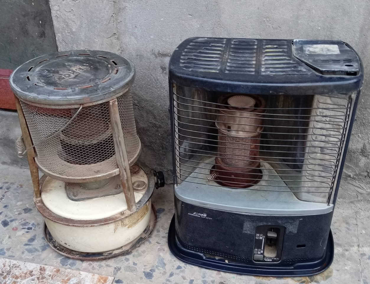 غراض للبيع المحموديه  عنواني لمحل  شارع مقيم مقام صراي قرب مكتبه مهندس حيدر 
***********
***********
