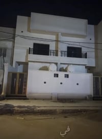 الحكيمية • ٢٠٠م • قسمين مستقلين