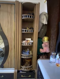 بغداد حي عامل • غرفة ٩ قطع • وبيها مجال